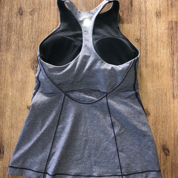 Lululemon tank top - Picture 2 of 5